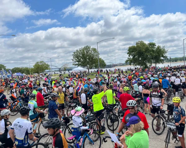 Davenport cyclists Davenport cyclists